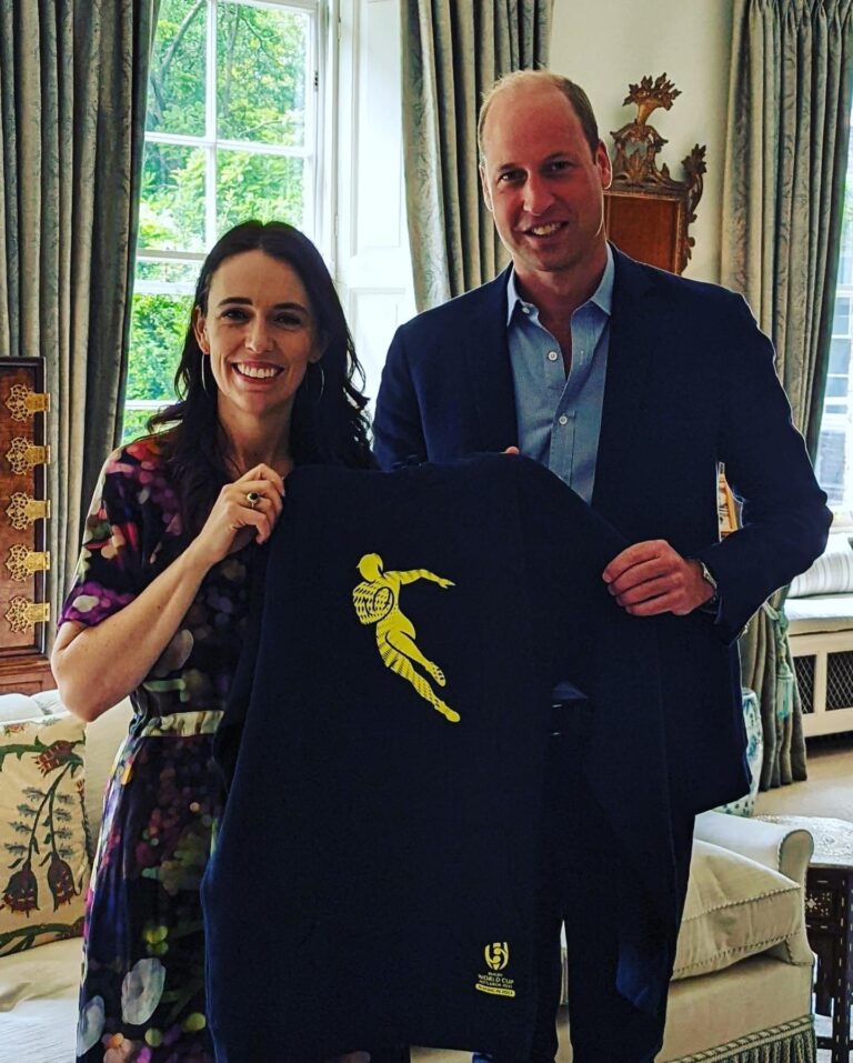 Jacinda Ardern Instagram - Just at the airport and finally have a chance to post about the last two days in London! Today I had the chance to catch up with the Duke of Cambridge. We talked about a whole range of things but at the end I took the chance to share a bit of merch for the upcoming Rugby Women’s World Cup, which we’re hosting this year! Then it was onto a meeting with the Leader of the Opposition, Sir Keir Starmer. Yesterday the day started with a bit of tourism promotion, and then we spent a good couple of hours with Prime Minister, Boris Johnson, for a bilateral meeting – and to confirm an extension to the reciprocal Working Holiday/Youth Mobility Scheme we currently have with the UK. This will extend the age of eligibility from 30 to 35 years, and extend the length of visa from roughly two years to three years. Then it was onto a foreign policy event at Chatham House, followed by reception with businesses connected to NZ trade, tourism and investment. It’s been a busy but great couple of days.