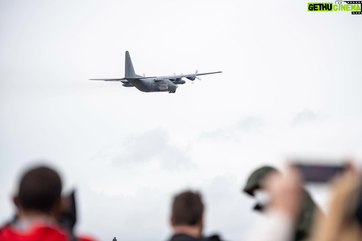 Jacinda Ardern Instagram - This morning our C130 Hercules departed for Europe. Over the next few months it will help move humanitarian and military supplies around the region to support Ukraine as it battles for peace and security. Their war has an impact on all of us, and that’s why we’re doing what we can to help.