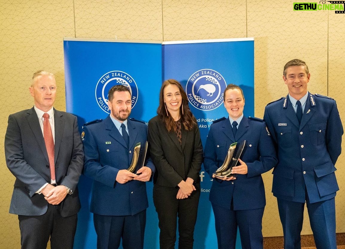 Jacinda Ardern Instagram - My dad was a police officer - in fact he spent 40 years with the New Zealand Police, with a good part of that time as a detective and later working in the pacific. Whenever I attend police events, I remember what it was like to have a family member in the job. Today I felt incredibly privileged to be part of the Police Bravery Awards. This year, they acknowledged Constable Sophie Allison and Detective Constable Jeremy Toschi who were off duty and in plain clothes when an offender attacked shoppers and staff at Countdown in Dunedin. Their efforts to stop the attack alongside others was incredible, and meeting their family and friends today was especially humbling. Thanks for what you do, and thanks for letting me be a part of it.