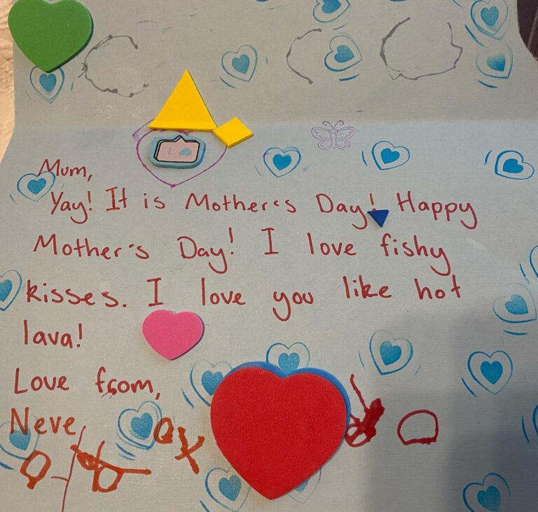 Jacinda Ardern Instagram - Happy Mother’s Day everyone! It’s not even midday and already I’d say ours has been a mixed bag. Neve was so excited that it was Mother’s Day she got up nice and early to share this lovely card! (Who doesn’t love being compared to hot lava…) The downside is Clarke woke up feeling a bit average and has tested positive for COVID, so we have 7 days of family time ahead of us! I’m fine and so is Neve. I’ll be working from home so anyone who watches question time, or is attending my Business NZ speech on Wednesday, you’ll still see me remotely! Otherwise, a happy Mother’s Day to everyone who plays mum in anyones life. You are as magical as hot lava is to a three year old!