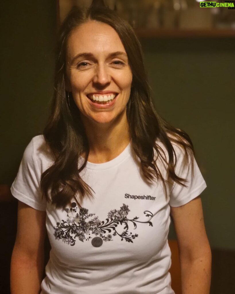 Jacinda Ardern Instagram - It’s NZ Music T-Shirt day, and to mark the occasion I popped on this shirt, donated to @musichelpsnz and got Clarke to take a photo of me with my eyes half closed. I remember when Music Helps first launched - they do amazing stuff. In their own words “MusicHelps support hundreds of projects across Aotearoa, each using the power of music to change the lives of thousands in need. This includes music therapy, music programs in respite and palliative care, music education programs (particularly in low decile environments), music programs in prisons and rehabilitation and music in aged care to name but a few initiatives they support. MusicHelps also provides emergency assistance to thousands of music people experiencing hardship and illness through their suite of music support services.” Huge thanks to music helps for the work you do, and to everyone supporting you today! #nzmusictshirtday #musichelps