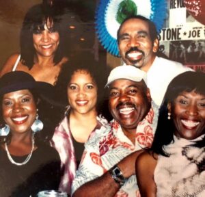 Jackée Harry Instagram - #ThrowbackThursday! Look what I found! This is what a friend group made up of total legends looks like! 😝😘