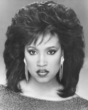 Jackée Harry Instagram - Before #BlackHistoryMonth is over, here’s a bit of #BlackHerstory: It's 1988. Dangle earrings & massive wigs have me in a chokehold. I’d recently become the 1st black woman to win an Emmy for Best Supporting Actress in a Comedy so I took my sister, Brenda, to Paris to celebrate.

We were walking in front of the Arc de Triomphe on a gorgeous day and Brenda was being an unbelievable drag. She was begging me to go to Versailles and I couldn’t think of anything that sounded more BORING. “Go by yourself,” I said. “I don’t need to be bothered with you.” 💅🏾

Well, THAT set her off! She shouted: “You think ‘cause you’re a big Hollywood star you don’t need to act like a decent person or show a goddamn ounce of consideration for somebody else!” Then she reached out, tore my wig off, and ran away with it.

I cursed her up and down, child. I shouted after her, but it was too late. I was standing there, alone, no wig, my hair all a mess, right in front of the Arc de Fucking Triomphe. Mortified.

At my hotel, I changed my flight home so I wouldn’t have to fly with her, then I didn’t speak to her for an entire year. But her words stuck with me. I started watching myself, noticing how I was acting, and I realized she was right. 😕

I was a black girl in Hollywood, navigating a unique position alone. Cosby had won an Emmy. Robert Guillaume won. Isabel Sanford and Gail Fisherhad too. There were only four people on Earth who knew what I felt like, and I didn’t have their phone numbers. I went off the rails…

If I had a support system of black women who shared similar experiences or provided a sense of belonging, I might’ve navigated my situation differently. But I’m grateful I had another black woman, my sister, to hold me accountable for harmful behavior and a conceited attitude.

Black women, we have a long history of collective action and community building. Whether it’s organizing against racial discrimination and economic disparities, or as simple as helping someone get their ego in check. We have to keep looking out for each other because our collective strength is what’s going to raise us up, individually and as a community.

Now, go check on your sis. 💋