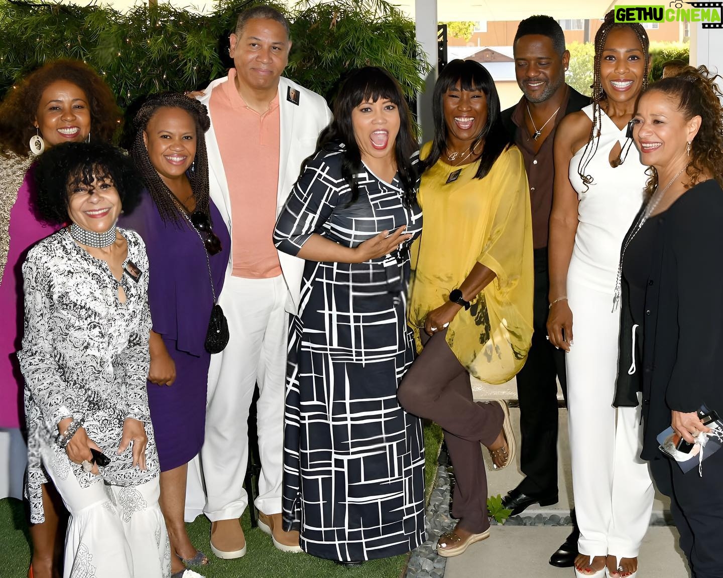 Jackée Harry Instagram - Celebrating the life our dear friend Marva and bringing old friends back together. 💞