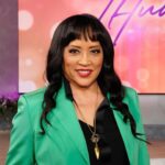Jackée Harry Instagram - 🚨Thursday! Catch me on the @jenniferhudsonshow with my girl @iamjhud!