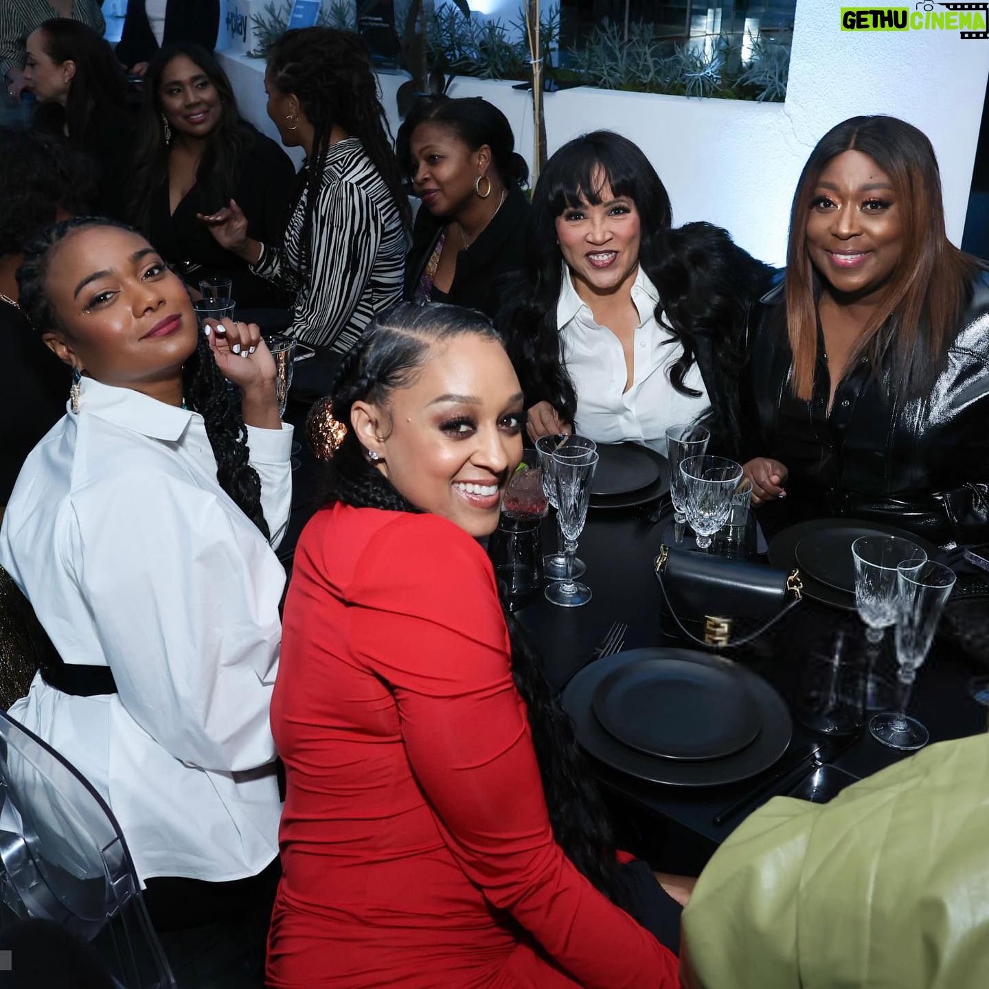 Jackée Harry - 3 Likes - @lifetimetv Thank you for a beautiful night of celebrating all of this fabulous female creativity!! ♥️