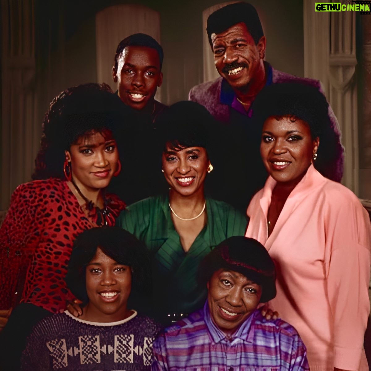 Jackée Harry - 3 Likes - You know what day it is, Maaaaary??
2/27! 💫