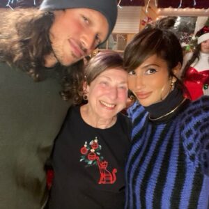 Jackie Cruz Instagram - Nochebuena 🎄✨
