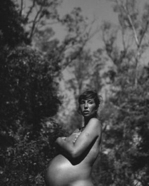 Jackie Cruz Instagram - Being a mother has changed my world. My babies are everything to me. I’ve been taking my time to enjoy every moment. I’m feeling content, exhausted, overwhelmed, grateful, tired, joyful, blessed, and fortunate all at the same time. My Babies are healthy and beautiful. I want to thank my gorgeous friend @elenakosharny for capturing this image right before I met my babies. We were lost en el bosque de Tlalpan, México surrounded by nature and Love.