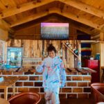 Jackie Cruz Instagram - Una 🇩🇴 en Las Sierras de 🇲🇽. Quieres una bebida Mamajuana o un Mezcalito? Thank you for the drip @dripdyes 🙏🏽