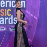Jackie Guerrido Instagram - Late post, porque a veces soy más ‘fashionably late’ con mis posts que en los eventos. ¡Aquí van mis videos del jueves! Tarde pero seguro ha! Que les parecieron los @latinamas 🔥 who was your favorite? #music #awards #latinamericamusicawards #lasvegas #univision