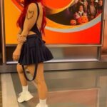 Jackie Guerrido Instagram - Aquí disfrazada de mi favorita @karolg 🔥 en @despiertamerica en Domingo. ustedes de que se van a disfrazar? #karolg 👻👻👻👻👻