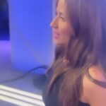 Jackie Guerrido Instagram - Behind the scenes! Cómo está el tiempo en tu área? #univision #primerimpacto