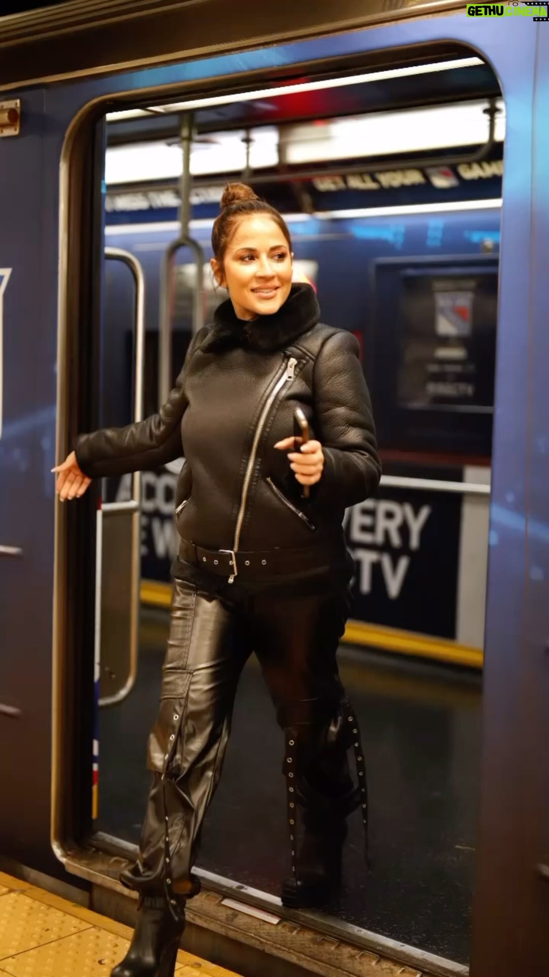 Jackie Guerrido - 18K Likes - ā¤ļø