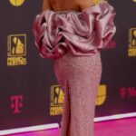 Jackie Guerrido Instagram - #premiolonuestro #2024 @univision Stylist: @palomaduluc Dress: @suzelletaveras @chrystal.flowers