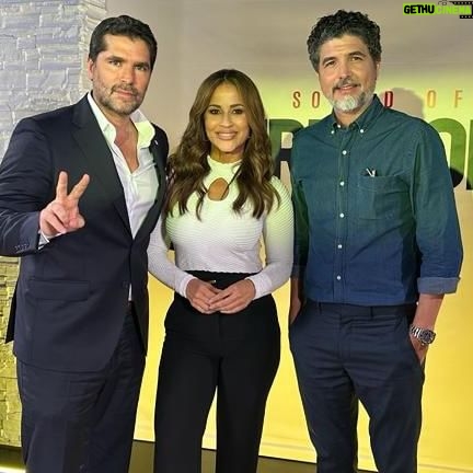 Jackie Guerrido Instagram - Familia!! No dejen de ver hoy 4 de Julio @soundoffreedommovie @eduardoverastegui los niños de Dios no están a la venta 🙏🏻 #soundoffreedom #movie