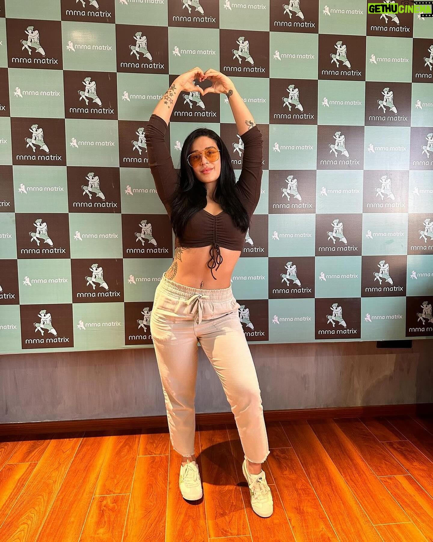 Jackie Shroff Instagram - Reposted from @mmamatrixgym Wow, what an incredible launch for our newest addition to the MMA Matrix family in Ahilyanagar!🎉The energy was electric, and the enthusiasm was contagious, making it a super successful and incredibly welcoming event. A special thank you to the Shroff Family and more so to @kishushroff who graced us with her presence.💕 We couldn’t be more thrilled to introduce this fantastic space, complete with top-notch equipment, skilled trainers, and an exceptional staff dedicated to helping you reach your fitness goals. Whether you’re a seasoned athlete or just starting your fitness journey, there’s a place for you here at MMA Matrix Ahilyanagar. Join us in revolutionizing the way we approach fitness and wellness. Step into a community that celebrates progress, embraces diversity, and fosters growth. Don’t miss out on the opportunity to be a part of something extraordinary. Sign up now and embark on your fitness revolution with us!💪 #FitnessRevolution #MMAFamily #JoinUs #MMAMatrixGym ✅ @tigerjackieshroff @kishushroff @ayeshashroff @pawanbagga @mmamatrixgym @mmamatrixgymahilyanagar