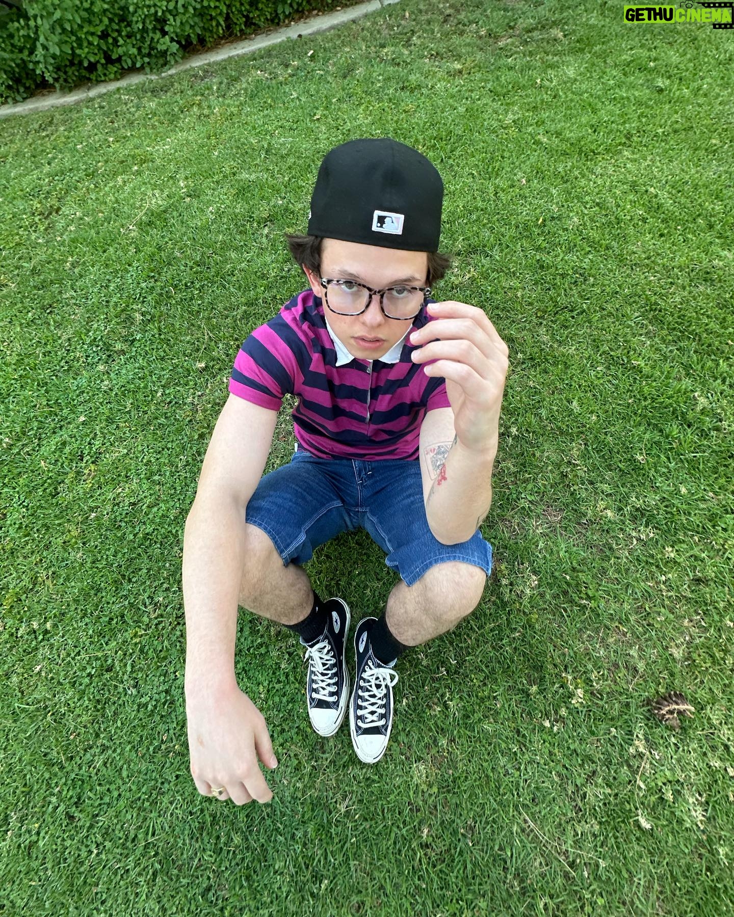 Jacob Sartorius Instagram - professional yapper 🤓
