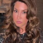 Jacqueline Laurita Instagram – Just a catch up and a Happy New Years! I’m grateful for all of you! Xoxo 
For those asking what color lipstick I was wearing… it wasn’t Charlotte Tillbury lipstick as I originally thought. I was wearing Pat McGrath Labs MatteTrance Omi 107!
Hair color questions ask @hairbytav ❤️