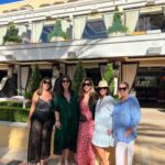Jacqueline Laurita Instagram - It was so nice visiting with @kathywakile and @richardwakile and all their sweet friends at the pool at the @encorebeachclub @wynnlasvegas #cabana and #coctails #BeautifulDay Always a pleasure! 🤗❤️