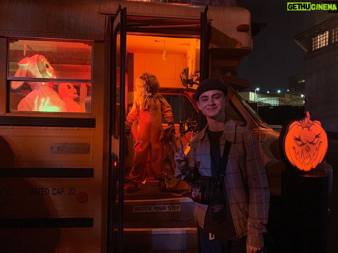 Jaeden Martell Instagram - Thank you so much for having me @horrornights @unistudios #UniversalHHN