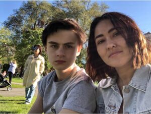 Jaeden Martell Instagram - Happy Mother’s Day to the most beautiful, caring, strong person I know. She makes me a better human everyday. I won’t ever be able to repay her for the sacrifices she’s made for me. Love you so so much, mom.