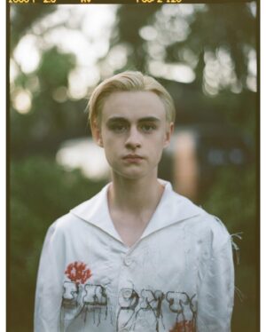 Jaeden Martell Instagram - Thank you @contentmodemagazine for this social distance shoot and launch of @contentsmen!🌞Photographer- @shanemccauley
Creative Director- @deborahfergusonstylist
Interview- @colter_geist
New website-@allieking6 Clothing-@Bugsgarson Grooming- mom