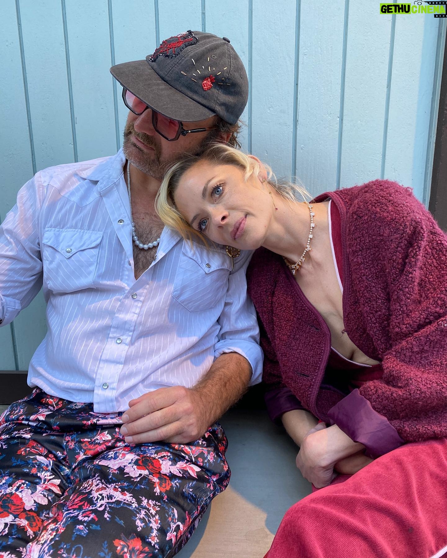 Jaime King Instagram - Freedom Day. Big up’s to @dustiebottoms 🌹💕🥰⚡️