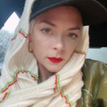 Jaime King Instagram - Today in my car office. Omni Rain No internet News - ahhhhhhhhhh!