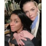 Jaime King Instagram - “D’autres choses peuvent nous changer, mais nous commencer et finir comme une famille.”