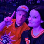 Jaimie Alexander Instagram - EPIC GAME LAST NIGHT🤩 @nyrangers WIN in double OT 🔥 So much fun with my friend @thisisjonboy @thegarden 🏒🏒🏒🏒 #nyrangers #msg