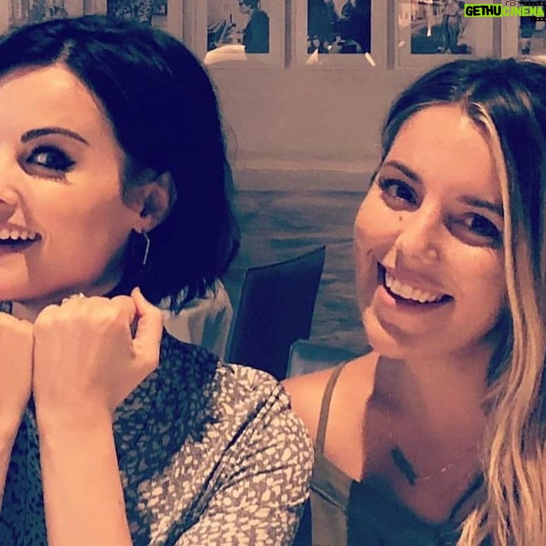 Jaimie Alexander Instagram - Happy happy happy birthday, @laurenrodriguezny 🎂You shimmering nutcase, sparkling rose, glittering, funny fairy of a human!!! You’re the best cob of corn in the world. I’ve loved you since the day we met. You’re one of the greatest women I’ve ever known and I’m beyond thankful for your friendship. Lucky me. 💕 #miamor 🌽🥳💩
