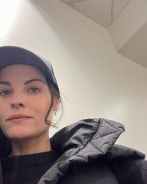 Jaimie Alexander Instagram - Accidental selfies pt 2 😂 which one is your favorite?! Btw, I have no idea wtf was happening in the second one or why I have a lazy eye🤷🏻‍♀️🥴🙌🏻 #selfie