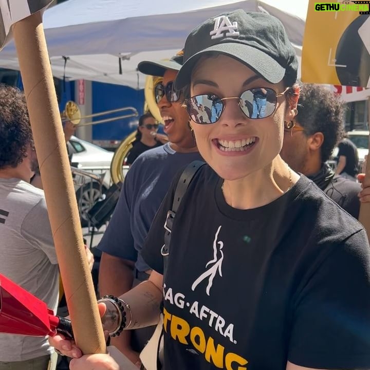 Jaimie Alexander Instagram - Today marks day 100 of the #WGAstrike 🪧 United we stand together. 💛💪🏻 @sagaftra #sagaftrastrong #wga