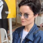 Jaimie Alexander Instagram - Hey hey, ho ho, CORPORATE GREED HAS GOT TO GO! 📢 🪧 🎭 @sagaftra @wgaeast @sagaftrafound
