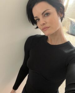 Jaimie Alexander Instagram - Oh don’t mind me, I’m just gonna be cozy all day 🥰 Thank you for the cute goodies, @lunya 😘