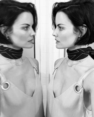 Jaimie Alexander Instagram - Anyone else getting some Jane/Remi vibes?! 😜 #blindspot