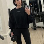 Jaimie Alexander Instagram - It’s going so well… 🏋🏻‍♀️