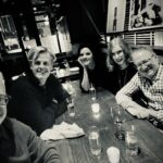 Jaimie Alexander Instagram - Burger companions 🍔