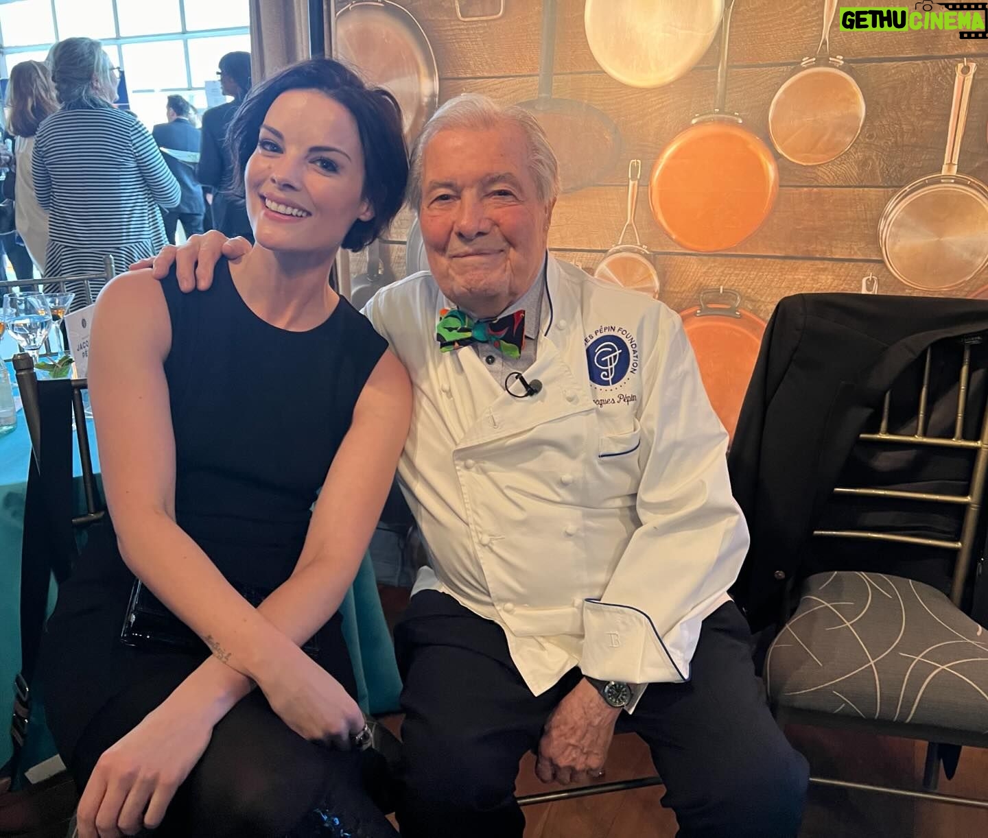 Jaimie Alexander Instagram - Big thanks to my wonderful friend, @chefaz for inviting me to the @jacquespepinfoundation gala last night π¨π»βπ³ The #JPF supports community kitchens that offer free life skills and culinary training to adults with high barriers to employment, including previous incarceration, homelessness, substance abuse issues, low skill and education attainment and lack of work history. πͺπ» #jpfnyc