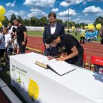 Jamal Musiala Instagram - Follow your own dreams! 🎈🥇🤩 #teammusialafoundation #fulda #gratitude #respect #selfcare #empathy #accountability