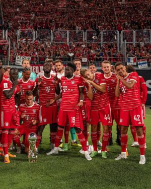 Jamal Musiala Instagram - Another year is in the books 🔒 On the last days of 2022 it's time to say thank you again for all your great support throughout the year. I'll keep working hard to come back even stronger in the new year and win as much as possible with the team. Could not be more motivated 💯 
Best wishes to all of you for 2023 💪🏽