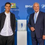 Jamal Musiala Instagram - Eine große Ehre für mich! 🙏🏽 Glückwunsch an alle Preisträger 🙌🏽