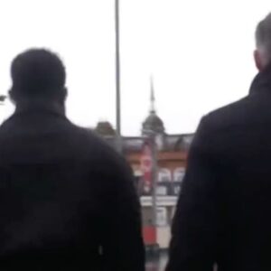 Jamie Carragher Instagram - Statues for @23_carra & @micahrichards? 😅

Emirates Stadium will never be the same 😤

#UCLToday