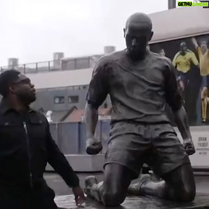 Jamie Carragher - 51.8K Likes - Statues for @23_carra & @micahrichards? 😅
Emirates Stadium will never be the same 😤
#UCLToday
