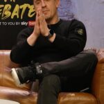 Jamie Carragher Instagram - This week we’re back with a special episode of the Fan Debate where the fans have some questions of their own! Have a watch if you like via the link in my bio ⚽️👍