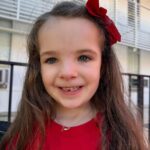 Jamie Lynn Spears Instagram - I have to travel a lot for work, but my schedule is always changing and thankfully it allowed me to be home for someone losing their first tooth just before I have to leave for work again🤍🦷