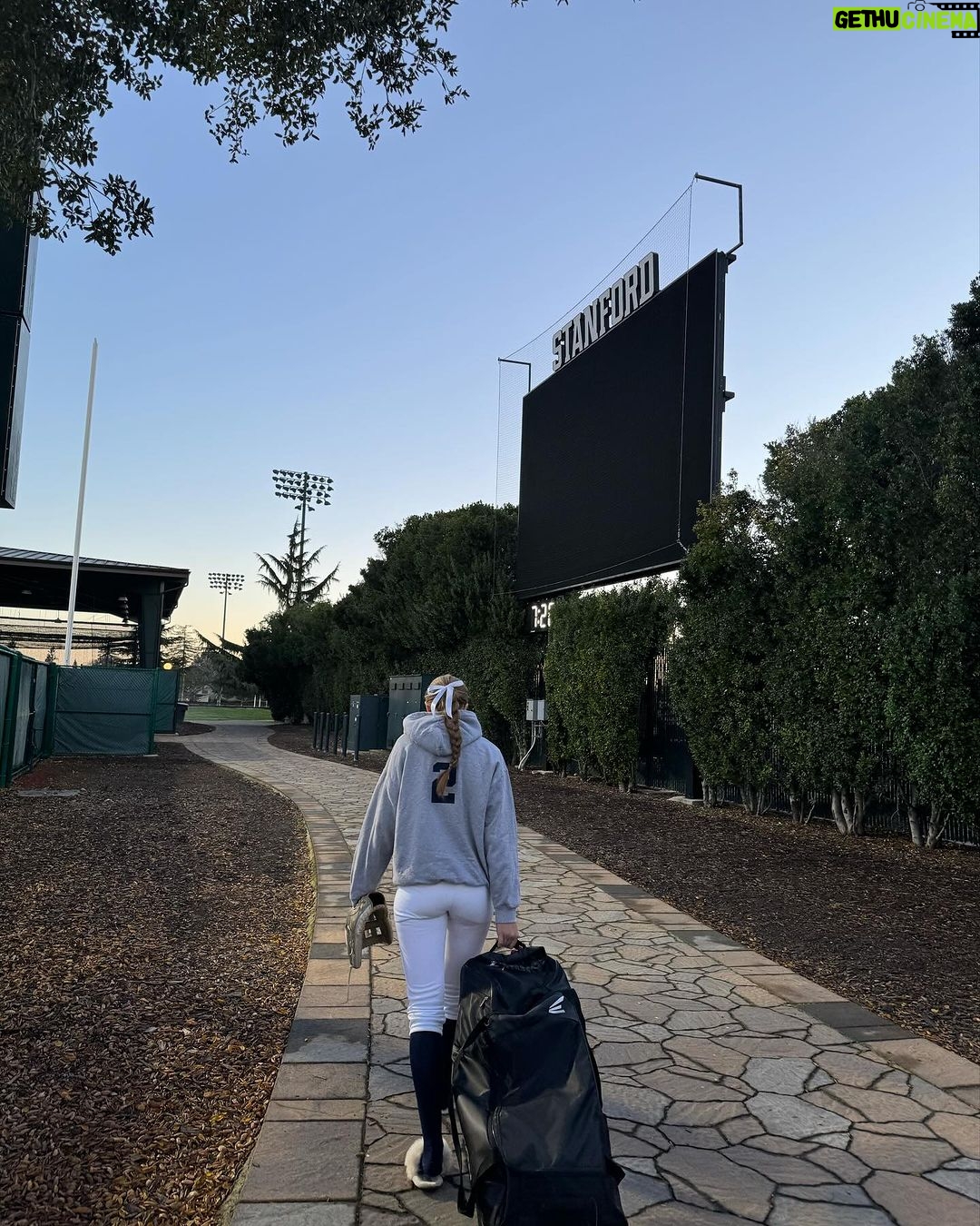 Jamie Lynn Spears Instagram - weekend @ the farm π©πΌβπΎπΎ Stanford University
