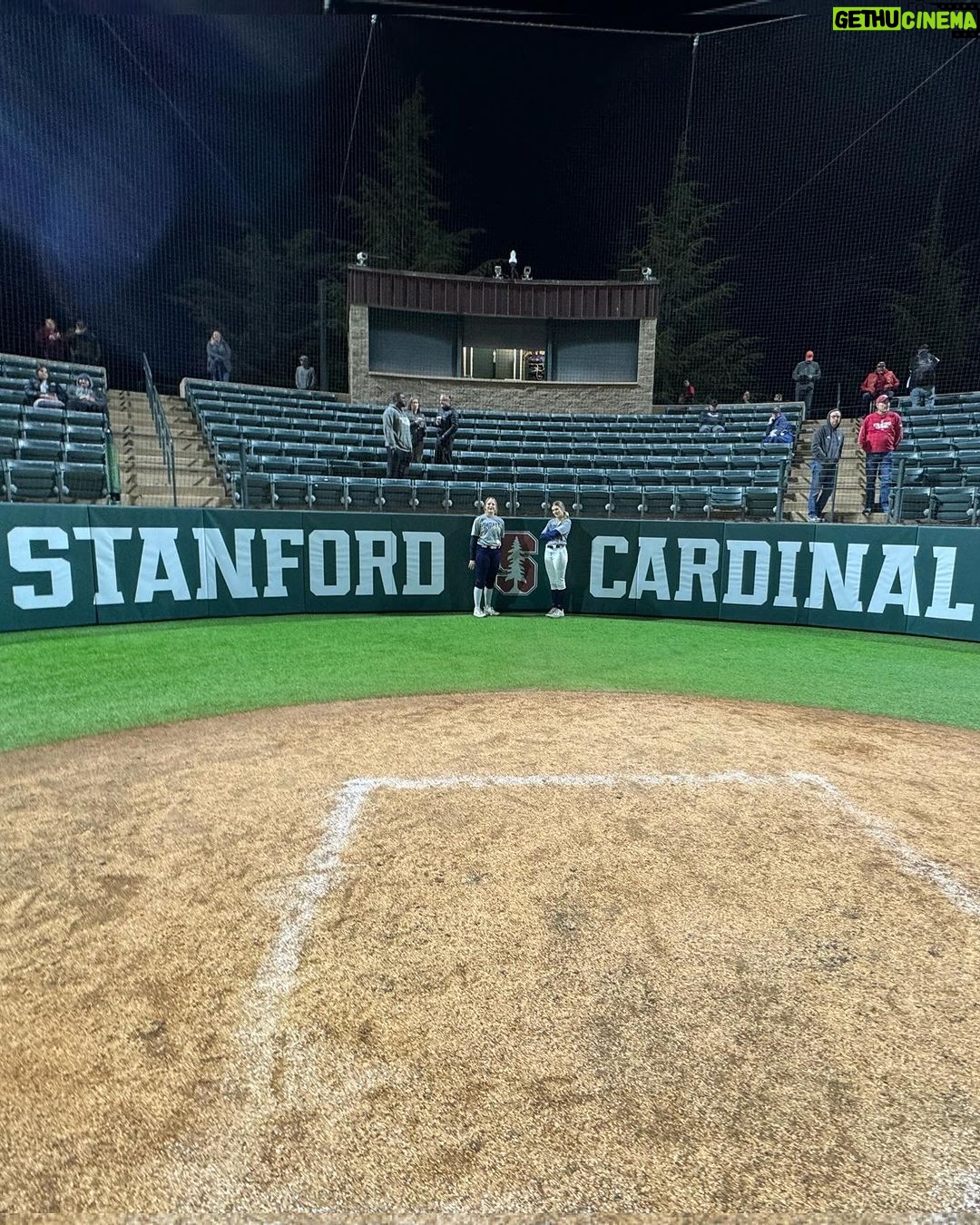 Jamie Lynn Spears Instagram - weekend @ the farm π©πΌβπΎπΎ Stanford University