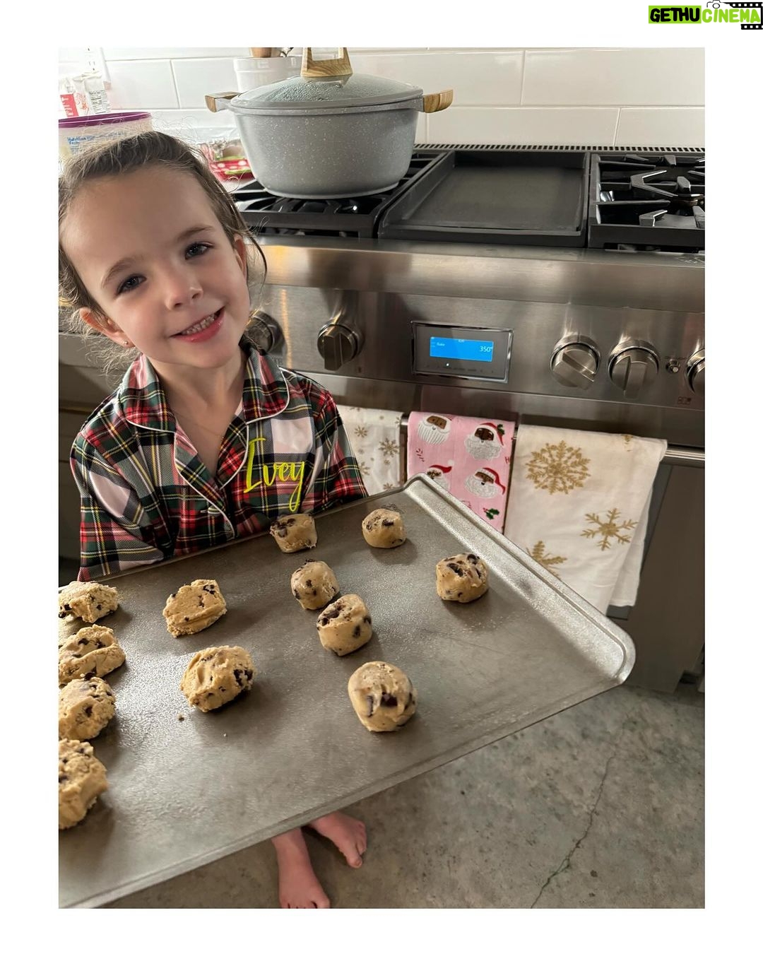 Jamie Lynn Spears Instagram - MERRY CHRISTMAS✝️🎅🏼🎄🎁